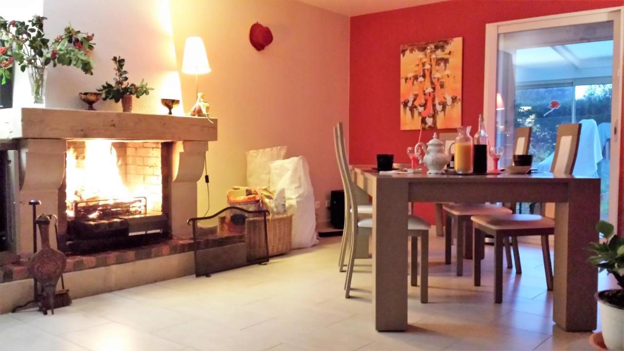 3 chambres privées dans un jardin d'hiver, garage voiture, vélos, motos Tourville-sur-Arques Exterior foto