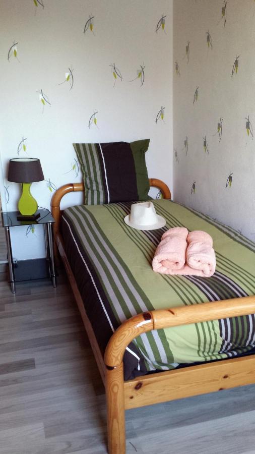 3 chambres privées dans un jardin d'hiver, garage voiture, vélos, motos Tourville-sur-Arques Exterior foto